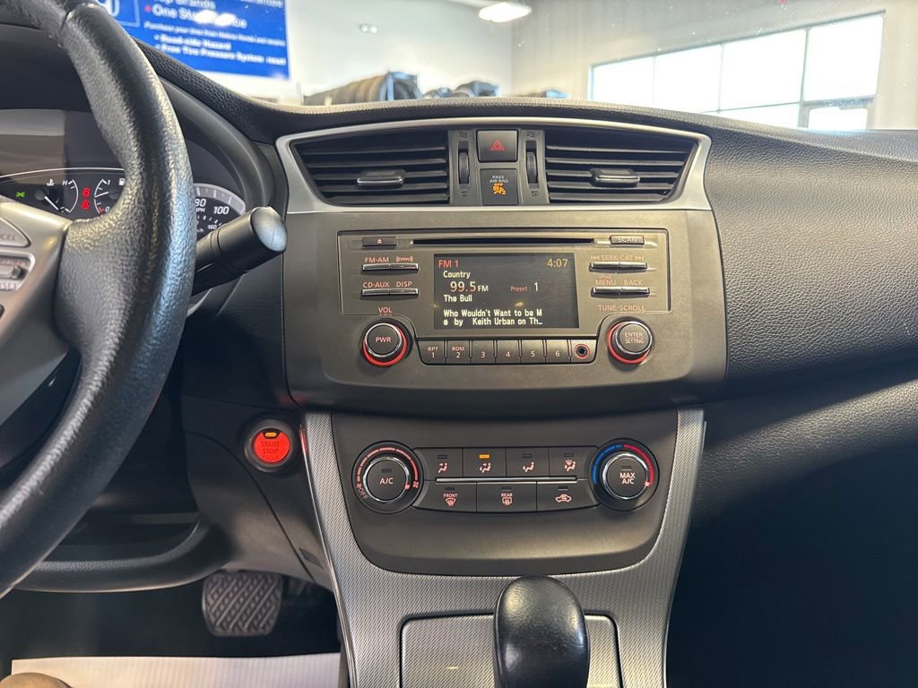 Used 2014 Nissan Sentra SR w/ SR Driver Package FWD image 14
