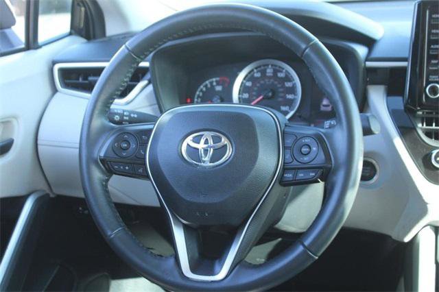 Certified 2022 Toyota Corolla Cross LE image 12