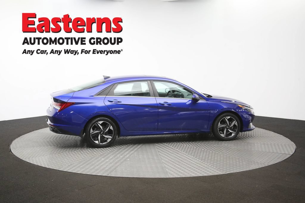 Used 2022 Hyundai Elantra SEL w/ Convenience + Premium Package FWD image 45