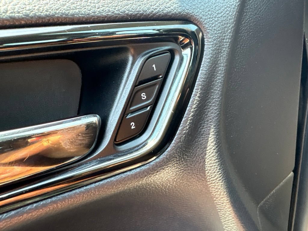 Used 2024 Dodge Durango GT RWD image 26