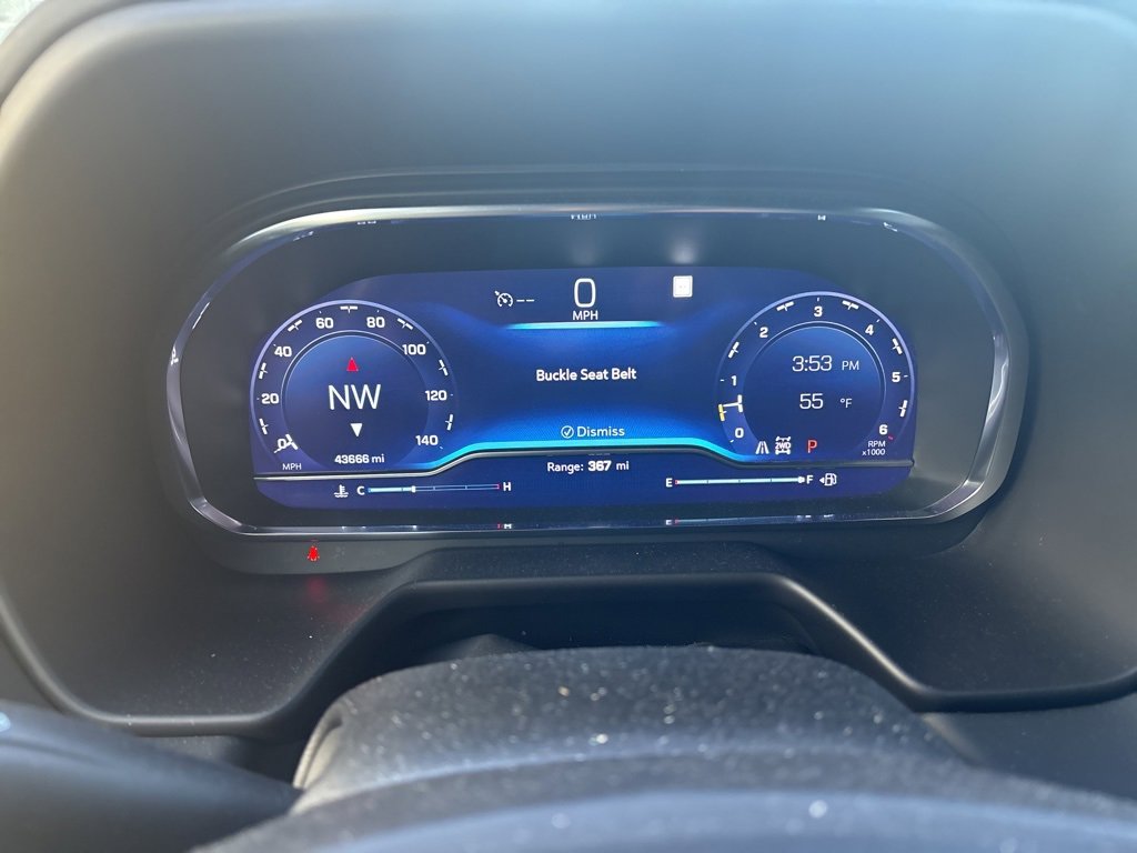 Used 2023 Chevrolet Suburban Z71 w/ Luxury Package image 11