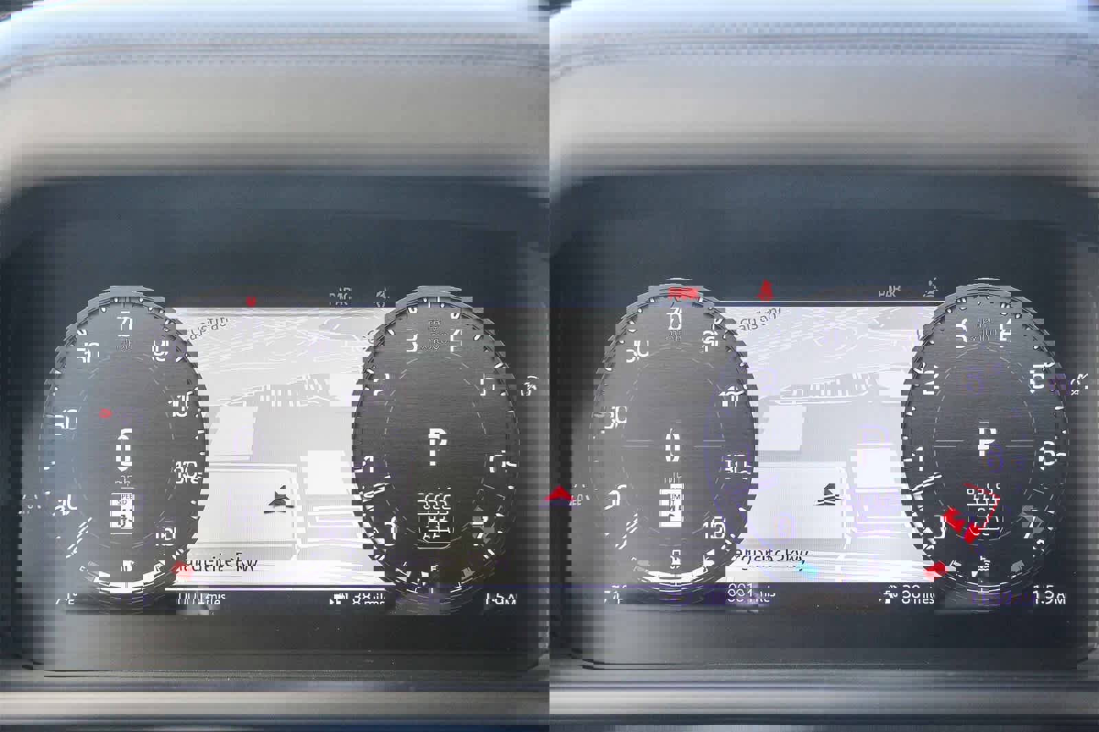 New 2026 Land Rover Defender 110 S image 24