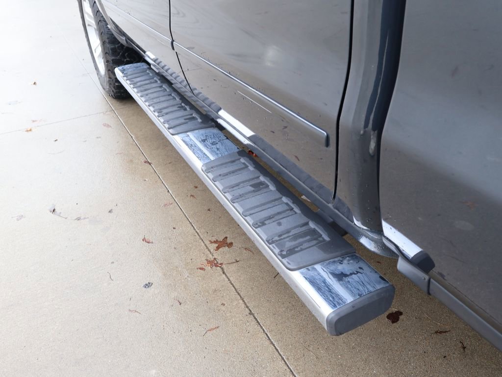 Used 2018 Chevrolet Silverado 1500 LT w/ All Star Edition image 10