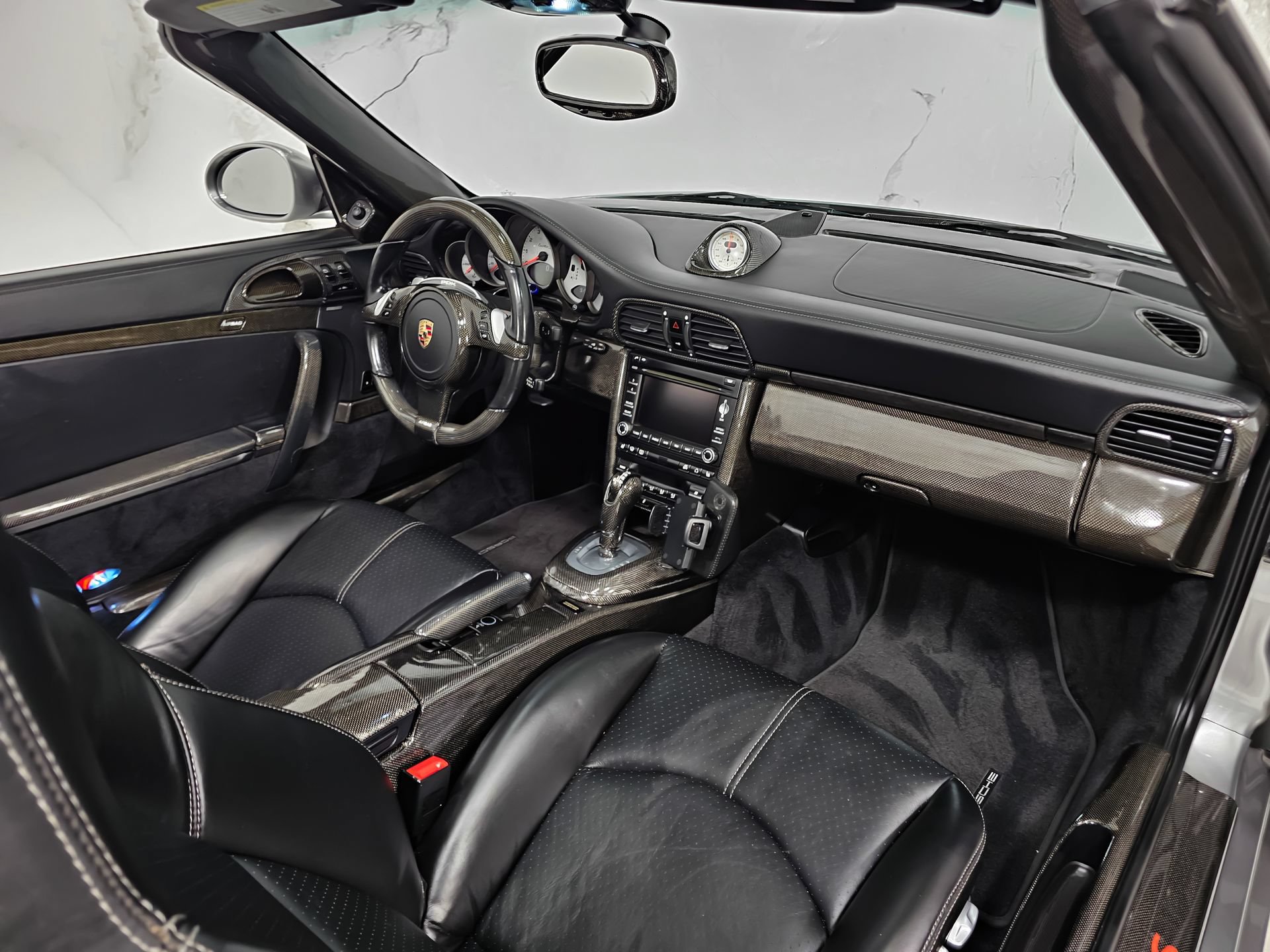 Used 2011 Porsche 911 Turbo S AWD/4WD image 47