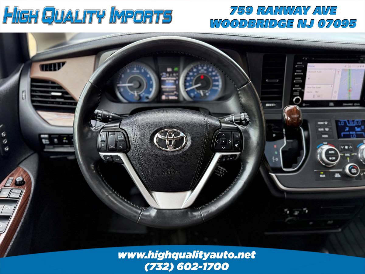 Used 2020 Toyota Sienna Limited Premium AWD/4WD image 28