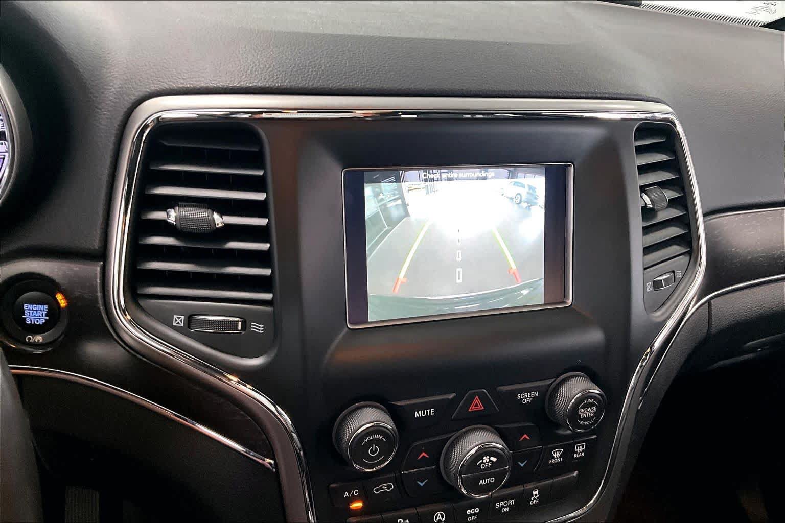 Used 2018 Jeep Grand Cherokee Limited AWD/4WD image 23