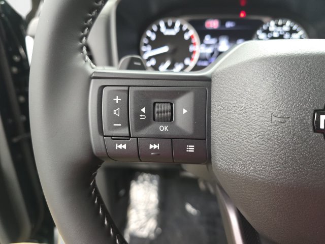 New 2027 Nissan Rogue Dark Armor FWD image 17