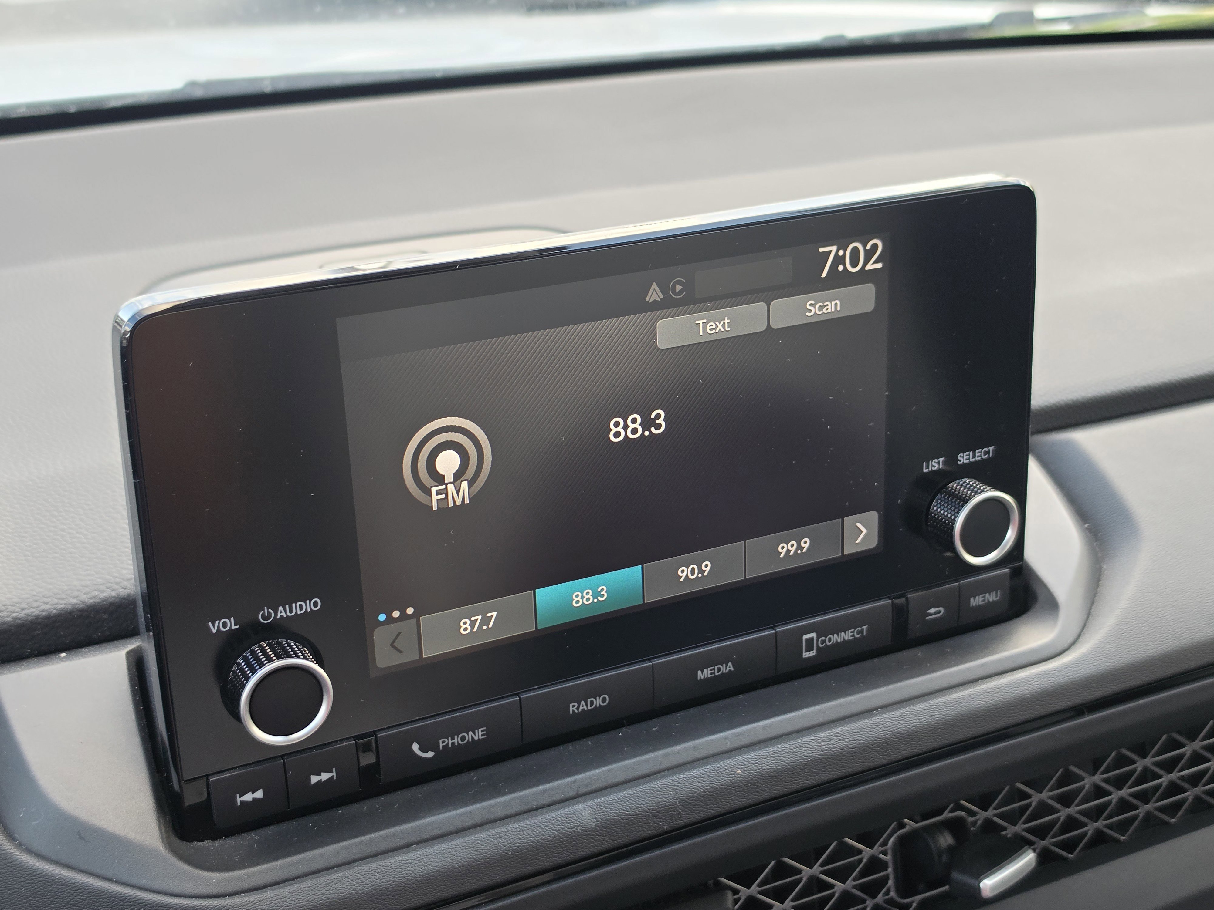 Certified 2023 Honda Accord EX image 49