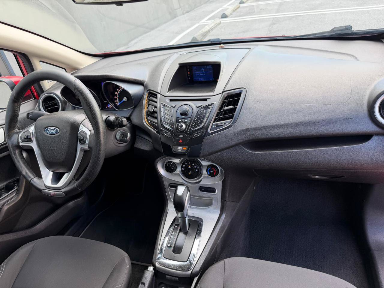 Used 2015 Ford Fiesta SE FWD image 14