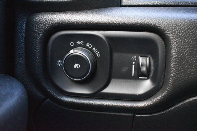 Used 2022 RAM 5500 Tradesman w/ Chrome Appearance Group image 14