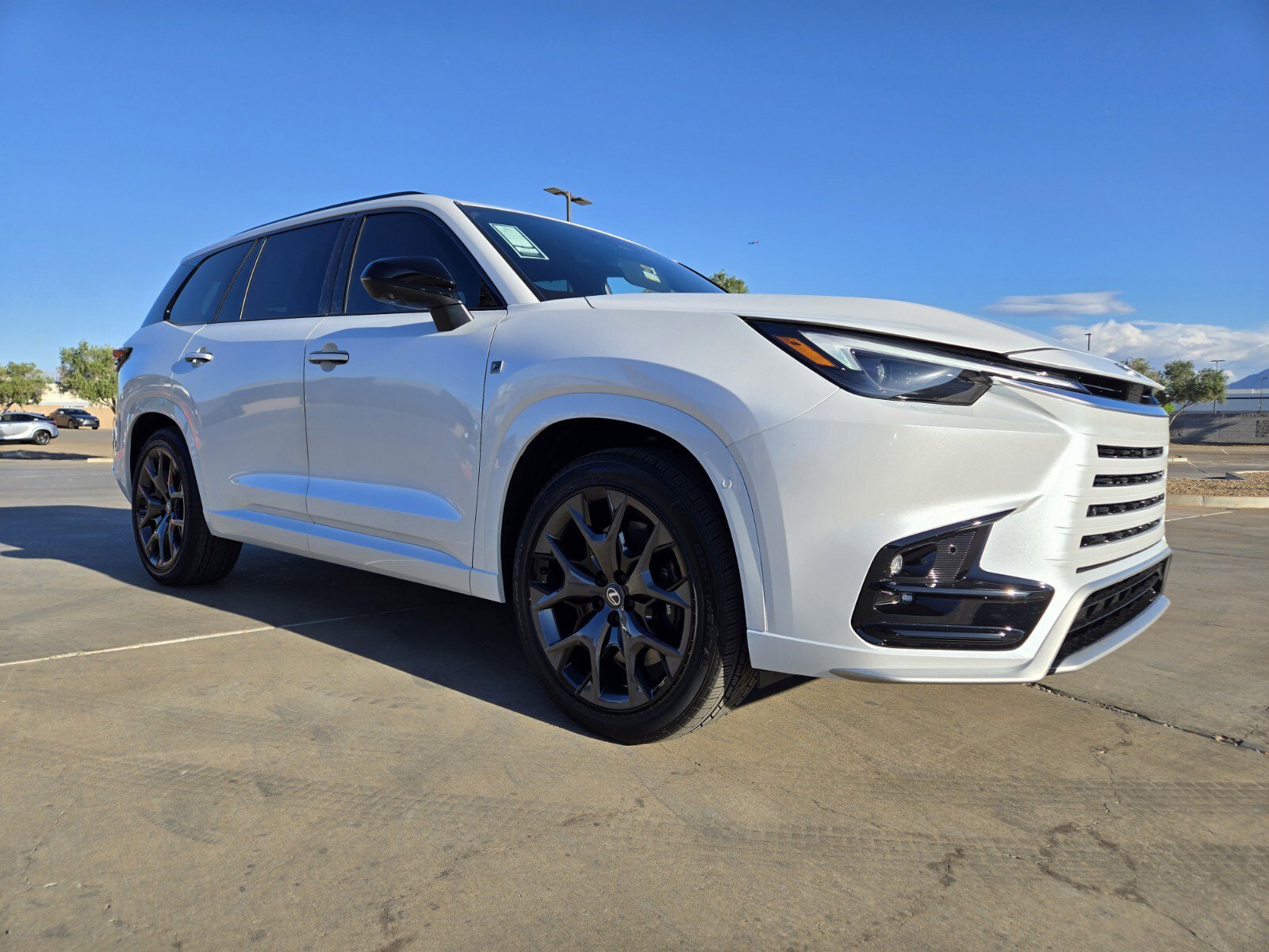 New 2026 Lexus TX 500h AWD video 2