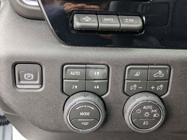 New 2026 Chevrolet Silverado 3500 High Country w/ High Country Premium Package AWD/4WD image 19