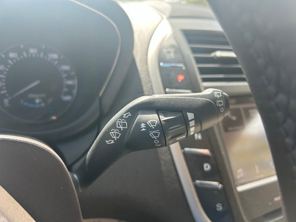 Used 2019 Lincoln MKC Select w/ Select Plus Package image 22