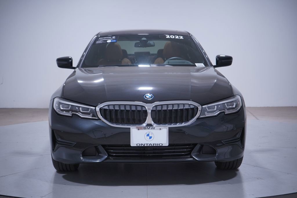 Used 2022 BMW 330e w/ Premium Package image 4