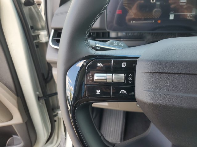 New 2027 Kia Carnival EX FWD image 28