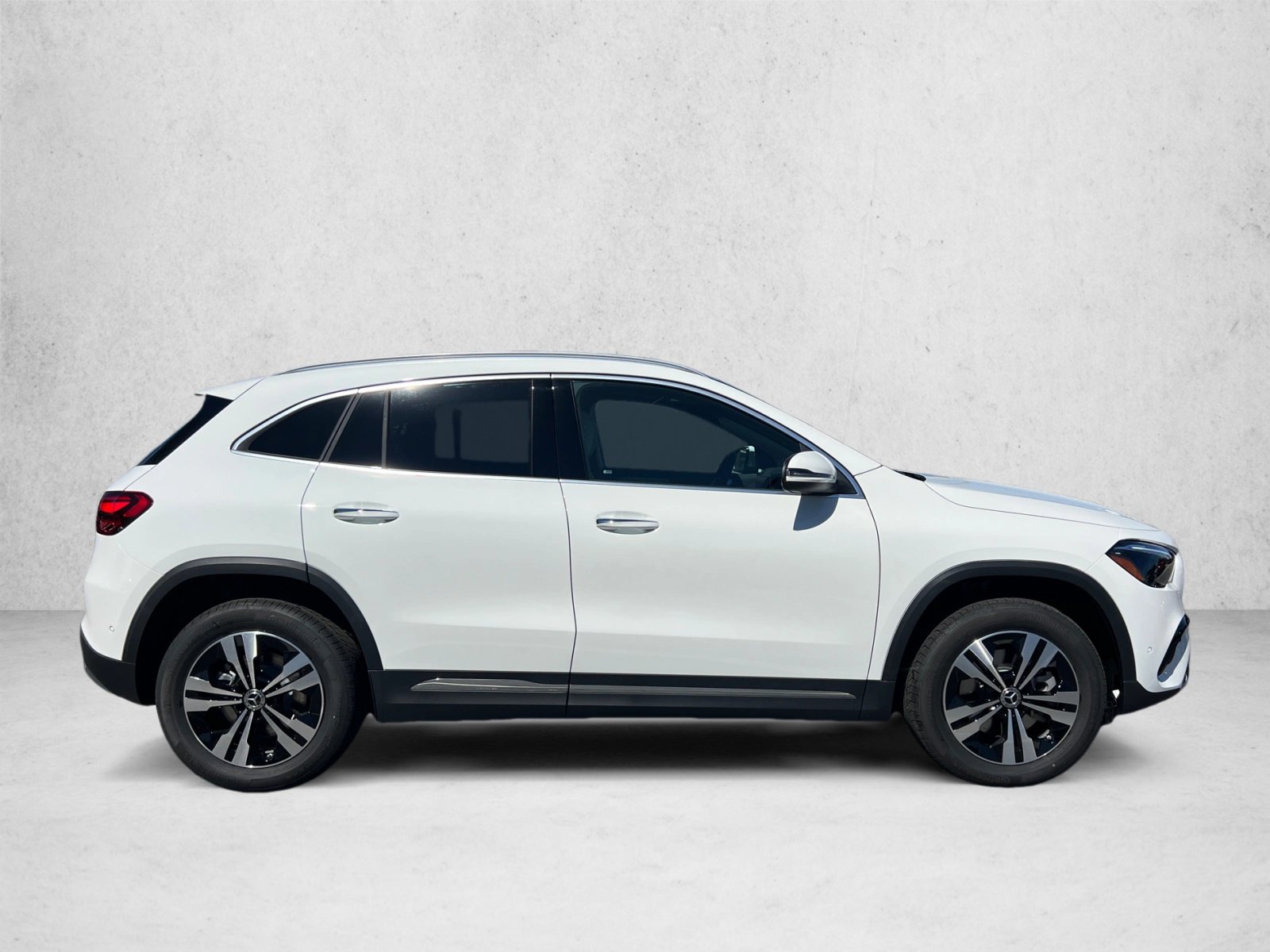 New 2026 Mercedes-Benz GLA 250 4MATIC image 4