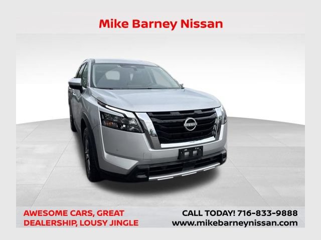 Used 2025 Nissan Pathfinder SL