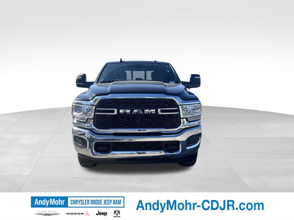 Used 2024 RAM 2500 Tradesman w/ Chrome Appearance Group AWD/4WD image 2