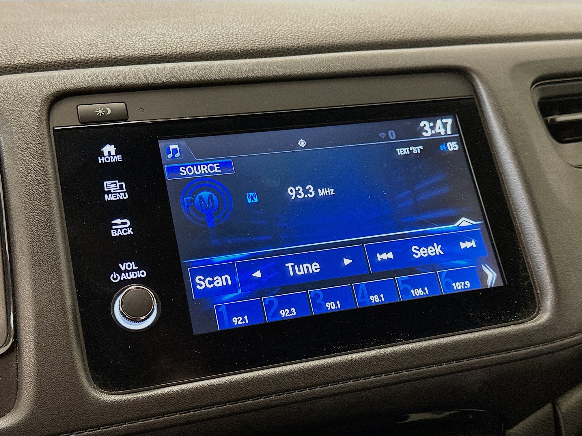 Used 2021 Honda HR-V Sport image 21