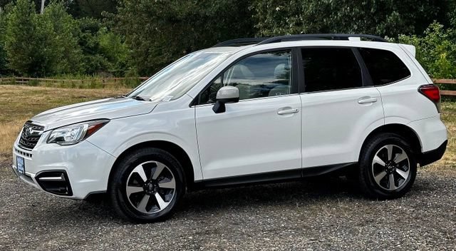 Used 2017 Subaru Forester 2.5i Limited AWD/4WD image 5