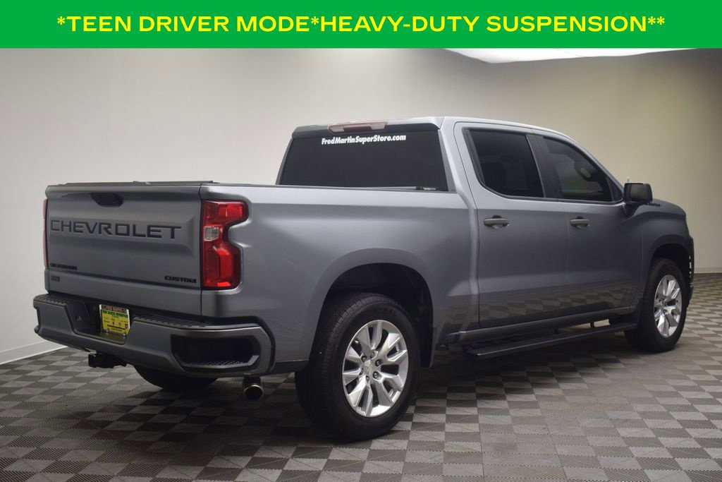 Used 2020 Chevrolet Silverado 1500 Custom w/ Custom Value Package RWD image 5