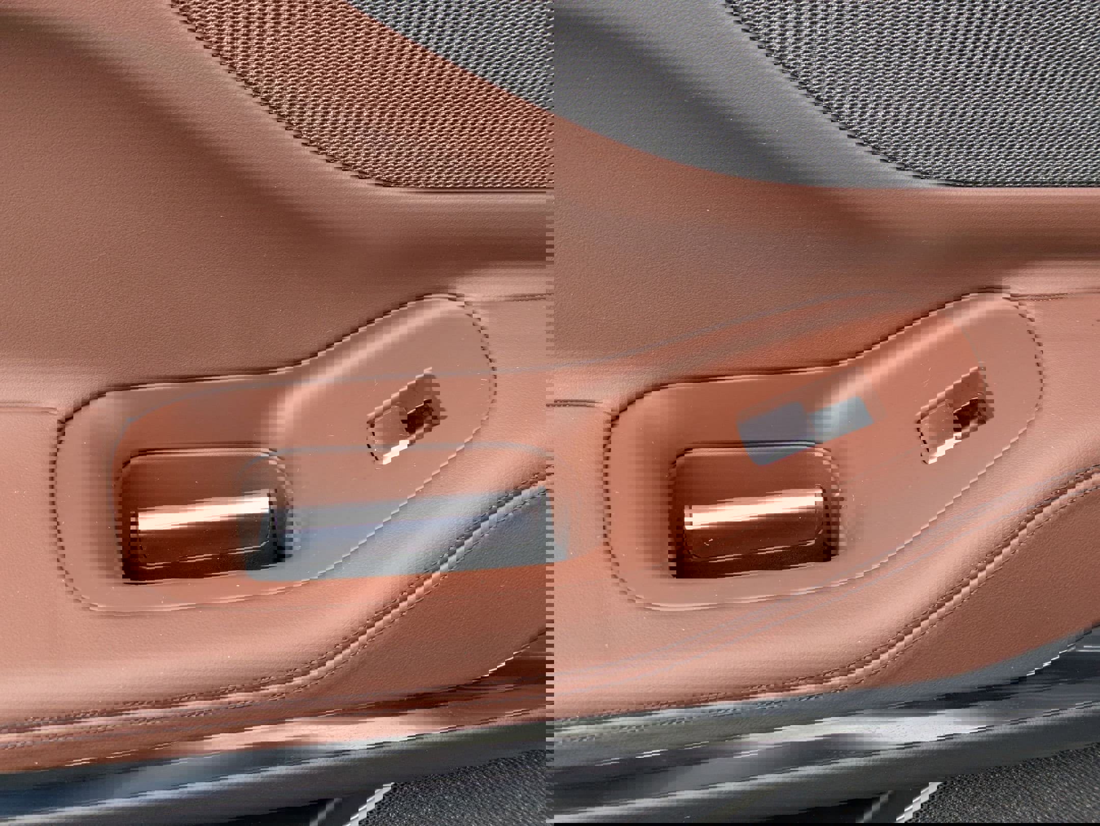 Used 2025 Lincoln Navigator Reserve AWD/4WD image 27