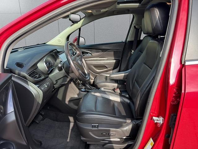 Used 2019 Buick Encore Essence AWD/4WD image 26