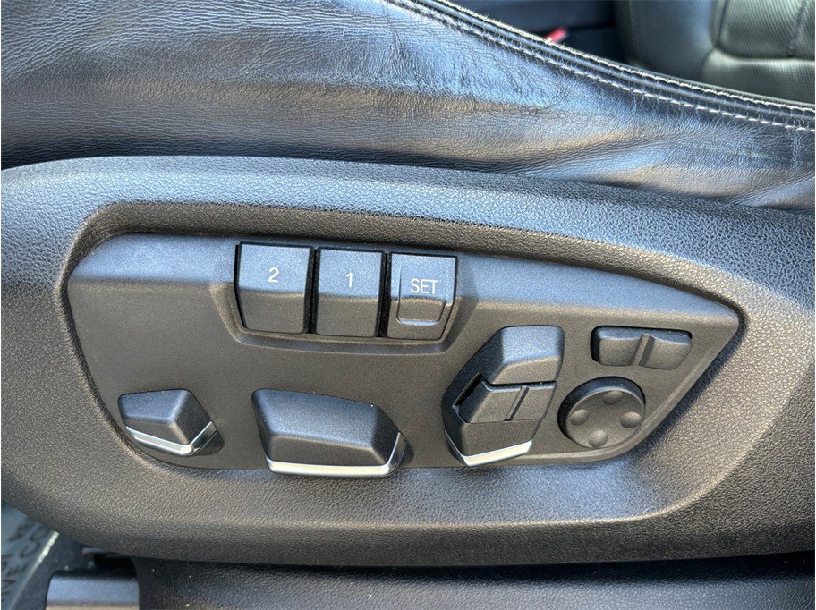 Used 2016 BMW X5 M image 23