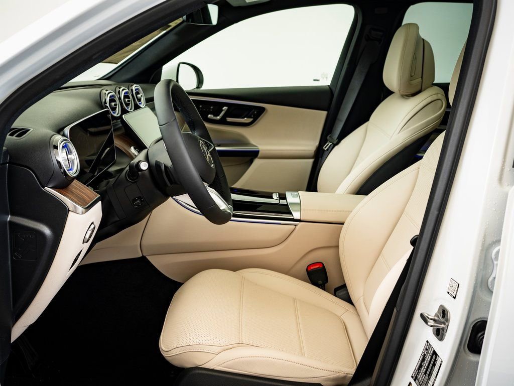 New 2026 Mercedes-Benz GLC 300 4MATIC image 19