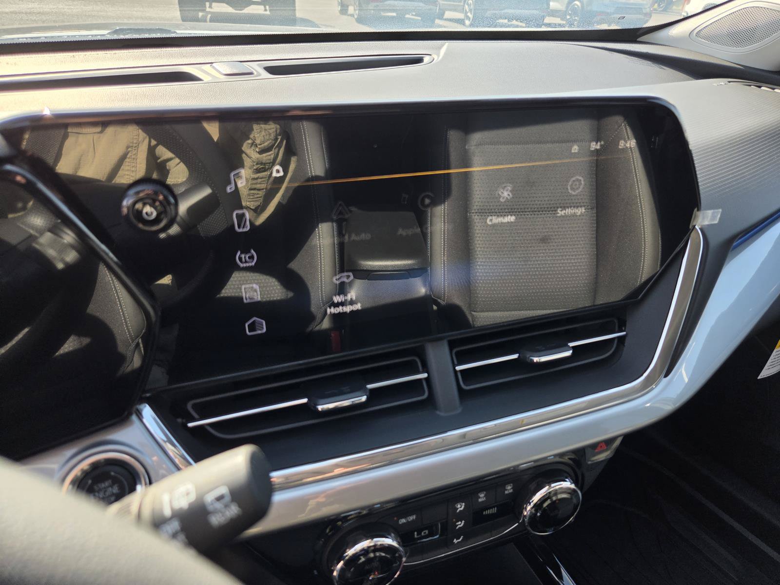 New 2026 Chevrolet Trax LT FWD image 18