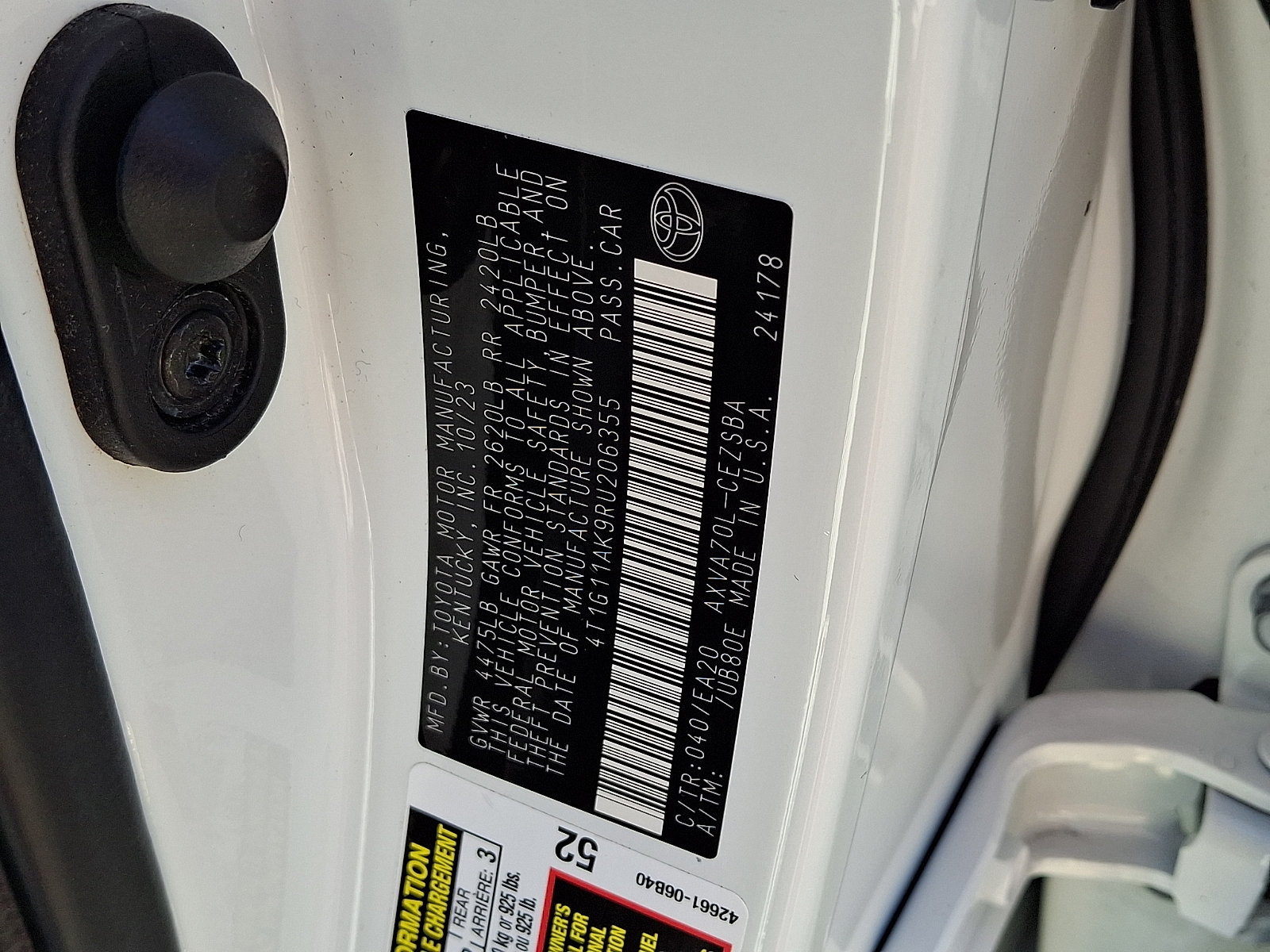 Used 2024 Toyota Camry SE FWD image 26