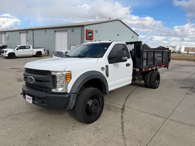 Used 2017 Ford F550 4x4 Regular Cab Super Duty image 1