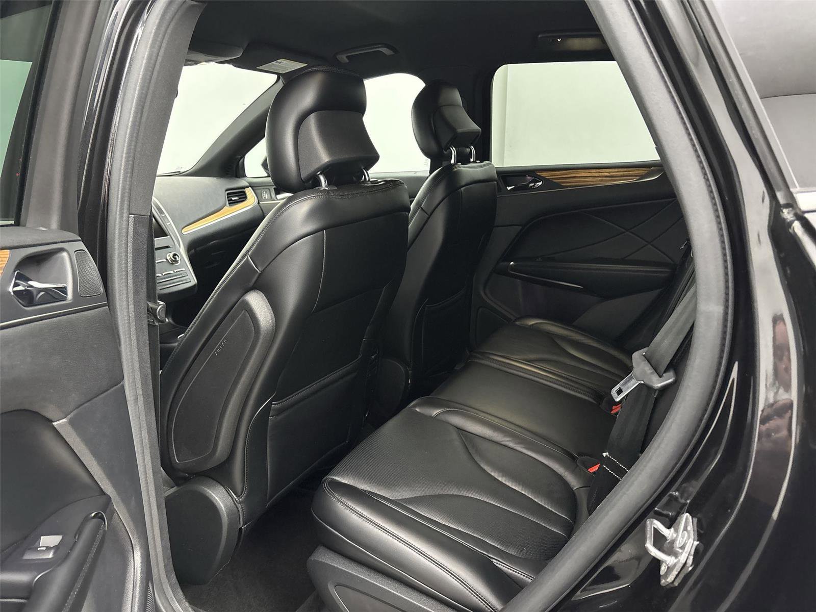 Used 2015 Lincoln MKC AWD w/ Equipment Group 101A Select image 29