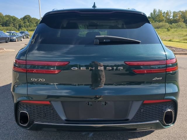 Used 2022 Genesis GV70 2.5T w/ Advanced Package AWD/4WD image 5