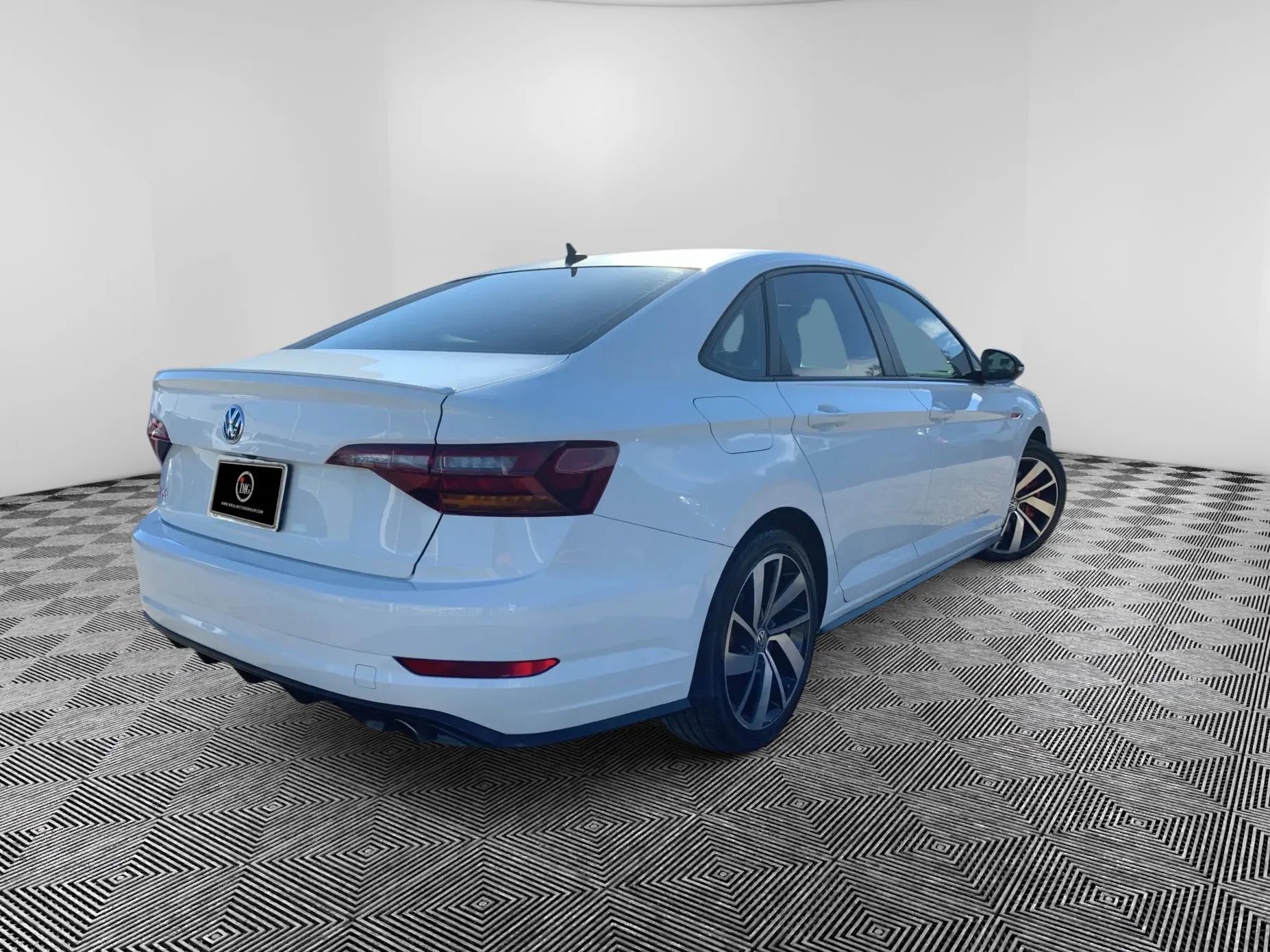 Used 2019 Volkswagen Jetta GLI FWD image 6