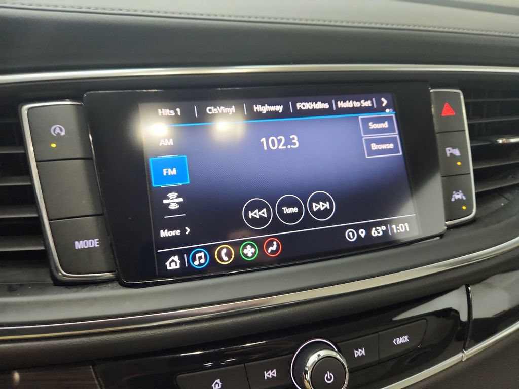Used 2023 Buick Enclave Essence w/ Experience Buick Package FWD image 17