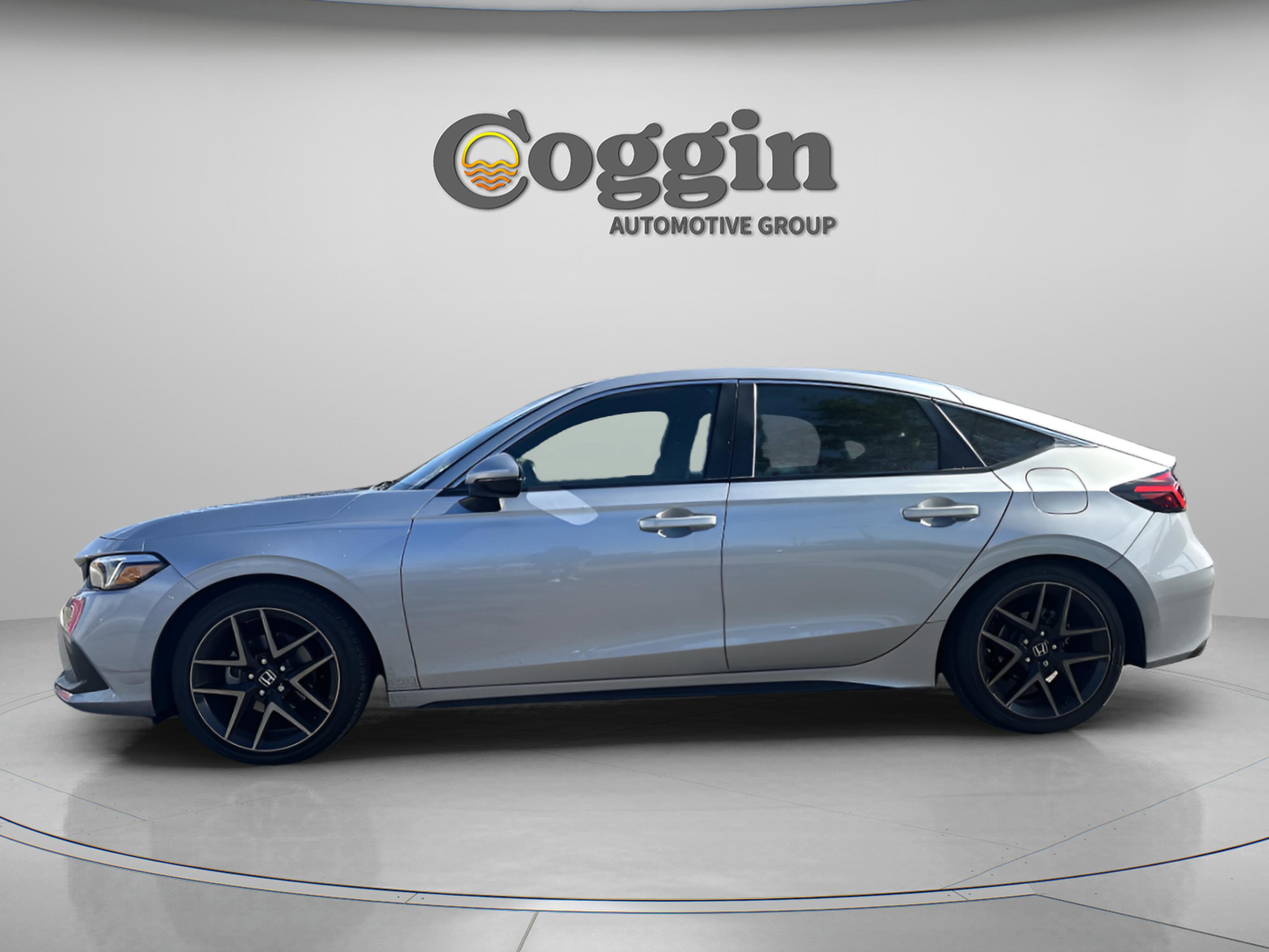 Used 2022 Honda Civic Sport Touring image 3