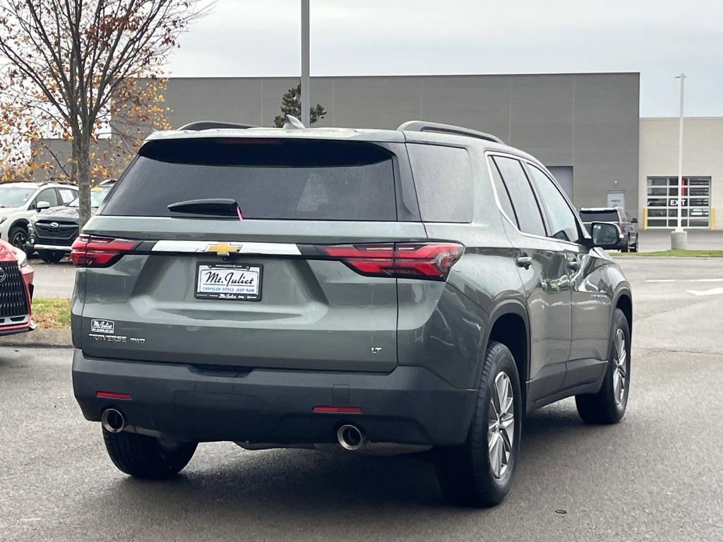 Used 2023 Chevrolet Traverse LT image 9