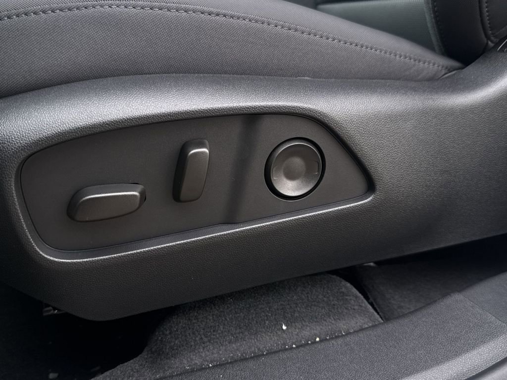 New 2026 GMC Terrain AT4 w/ Convenience Package III image 14