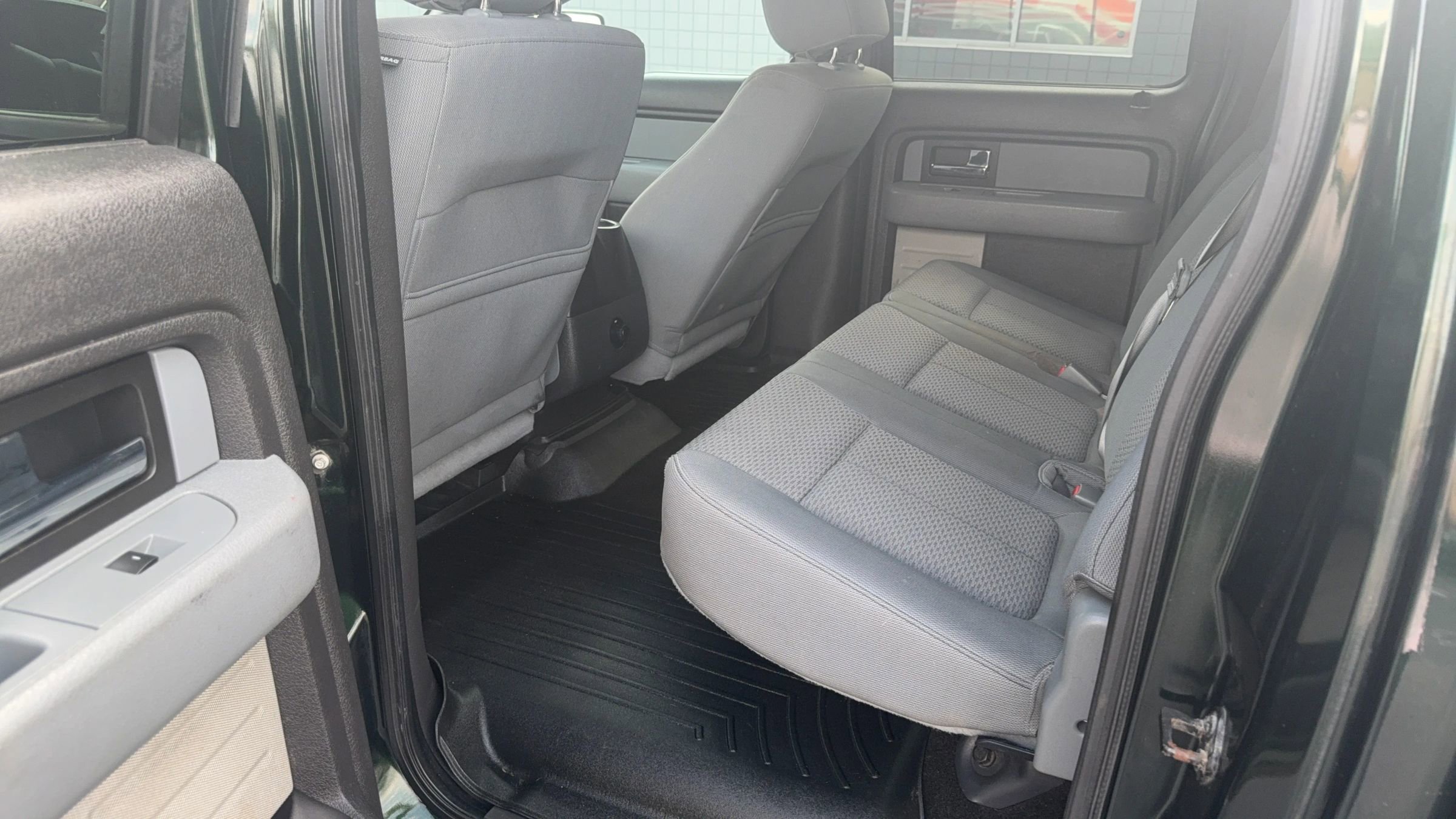 Used 2012 Ford F150 XLT w/ XLT Chrome Pkg AWD/4WD image 12