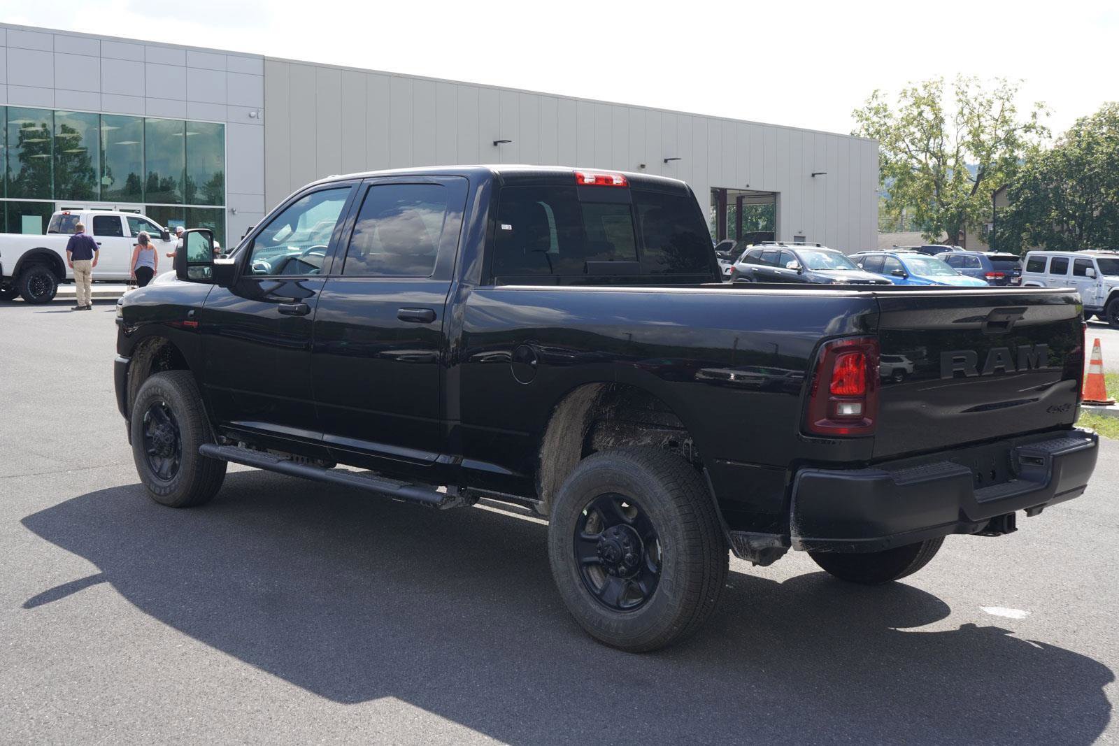 New 2025 RAM 2500 Tradesman AWD/4WD image 14
