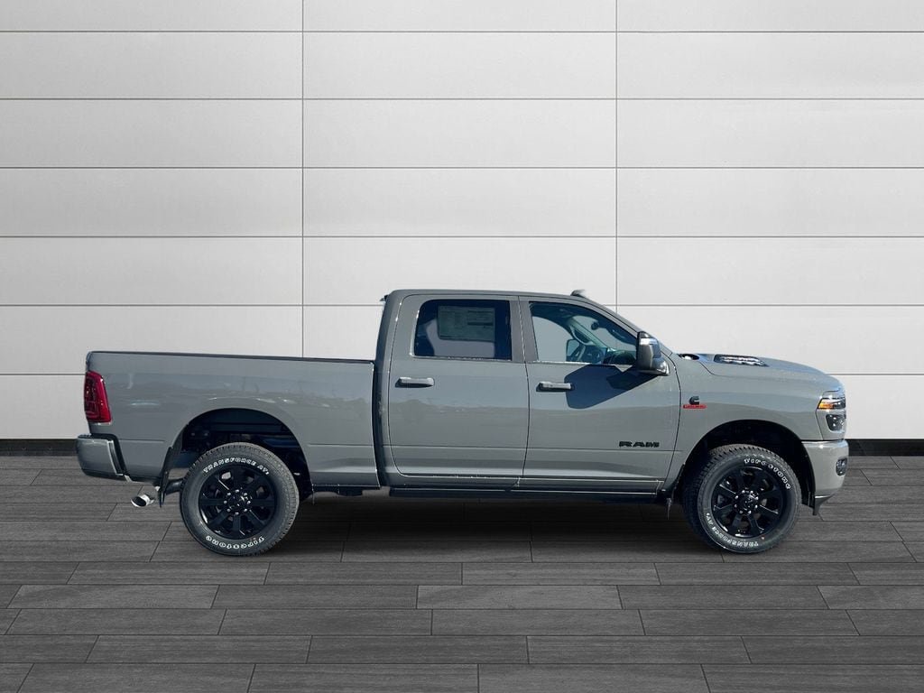 New 2026 RAM 2500 Laramie AWD/4WD image 2