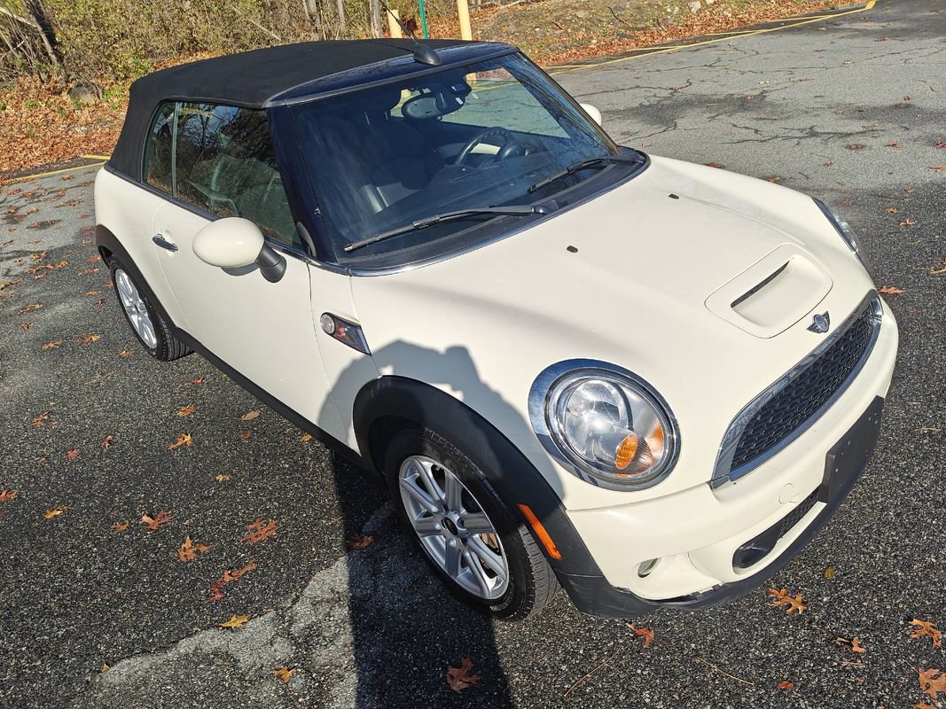 Used 2014 MINI Cooper S FWD image 10