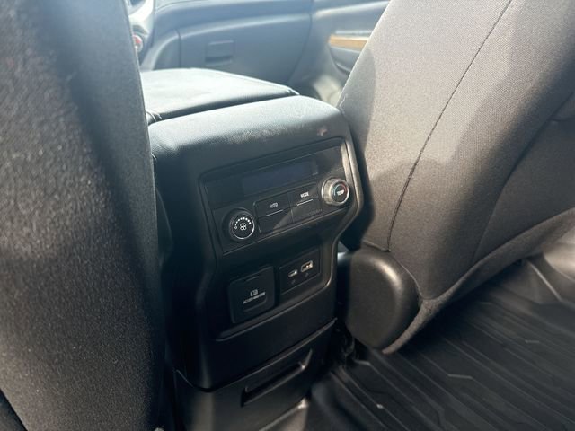 Used 2023 GMC Acadia SLE w/ Driver Convenience Package image 20