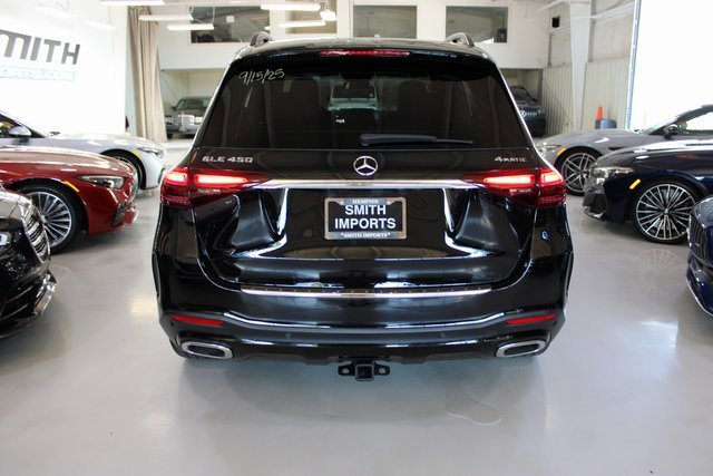 Used 2024 Mercedes-Benz GLE 450 4MATIC w/ AMG Line Exterior image 47