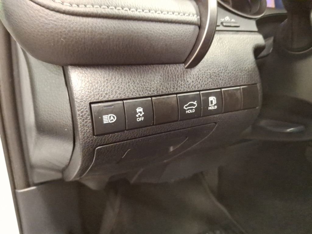 Used 2023 Toyota Camry SE AWD/4WD image 16
