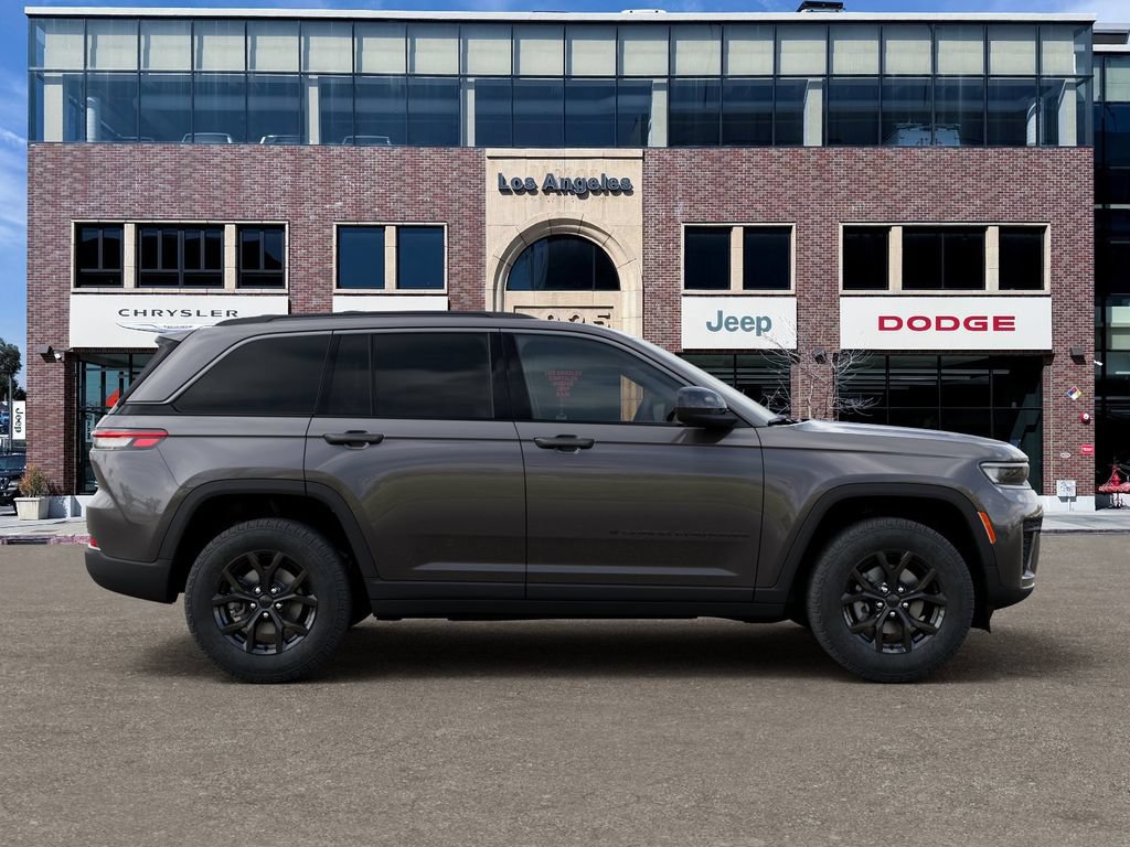 New 2026 Jeep Grand Cherokee Altitude AWD/4WD image 21