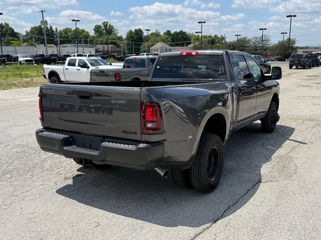 New 2026 RAM 3500 Tradesman AWD/4WD image 6
