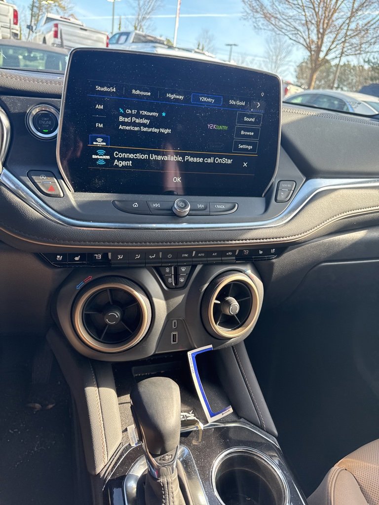 Used 2024 Chevrolet Blazer Premier w/ Enhanced Convenience Package image 10