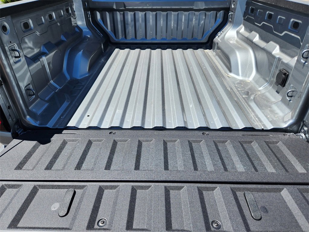 New 2025 GMC Canyon Elevation w/ Convenience Package image 23